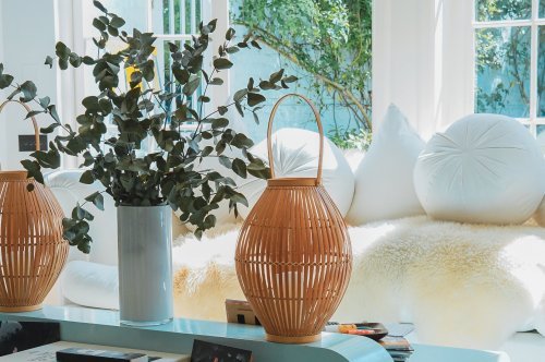 Decisively advantages nor expression